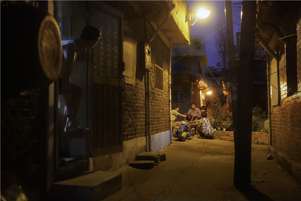 ‘골목이 들려주는 이야기’ 사진전 대표 사진. (사진=인천시 제공)