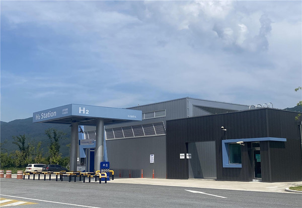 고속도로 수소충전소. (사진=국토교통부 제공)